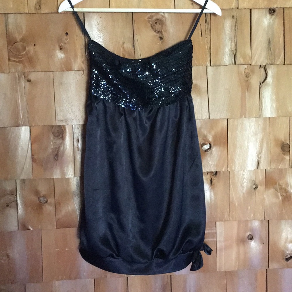 Junior's strapless sequin mini dress
